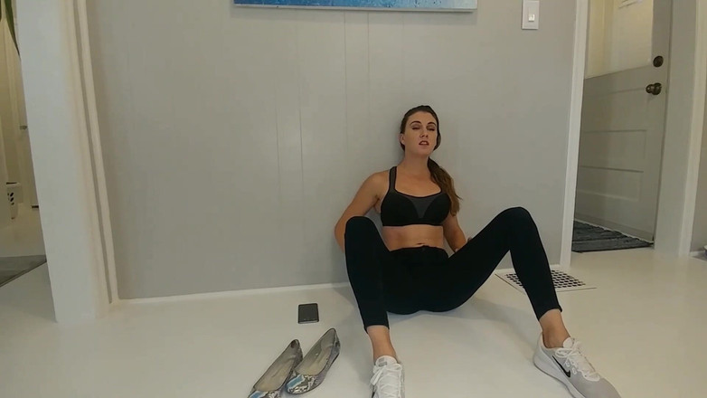 VieraMayXXX: Zorba kız arkadaşını sikiyor, seni dövüyor, boşalıyor