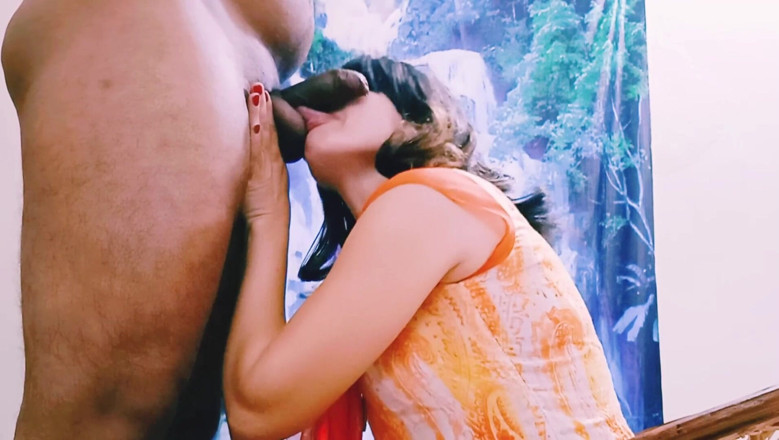 Bolly Karma: Cewek itu ngentot sama abang tiri sahabatnya