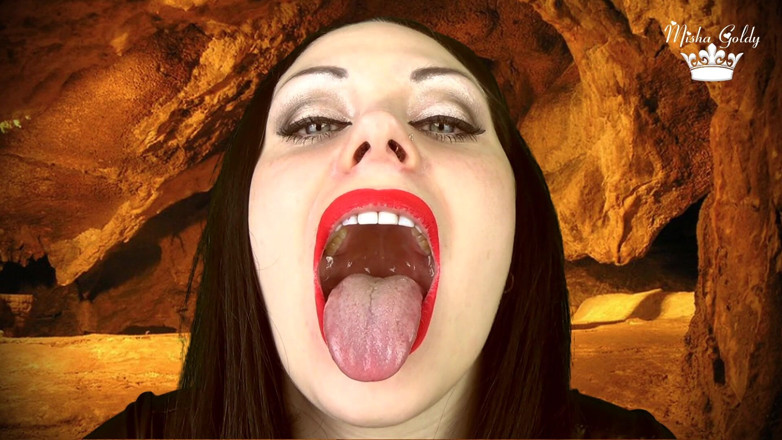 Goddess Misha Goldy: Manusia sriptis haus seks pengen banget dientot hidup-hidup (pov, mulut, lidah...