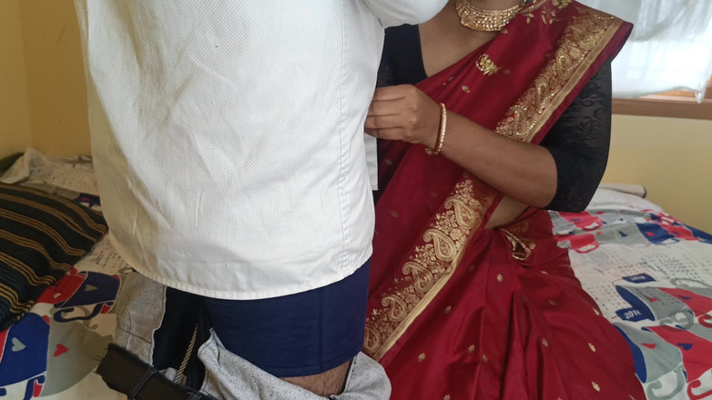 Laxi ammu: Adik tiri lagi asik seks threesome
