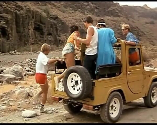 GERMAN PORN CLASSICS: Dorință fierbinte în paradis