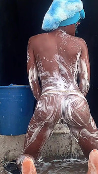 Hot Village Style Bathing, Love Feeling the Breeze Blow on My Juicy Tight Asshole