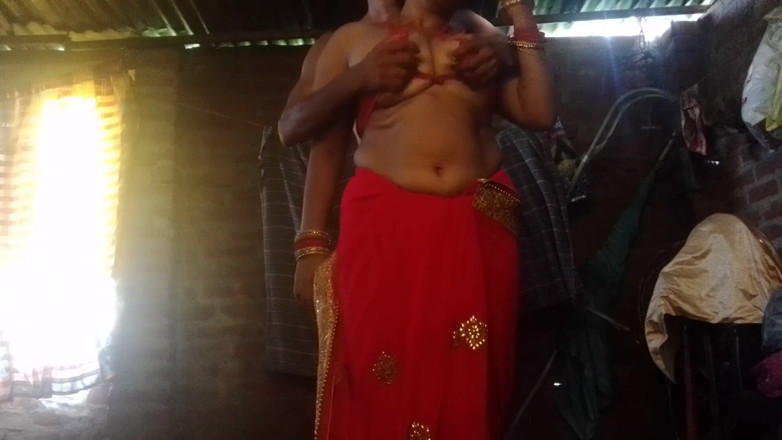 Soni sk: Indian Deshi Stepmom and Stepson Rial Fuking Homemade Video