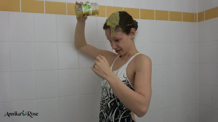 Annika Rose: Dirty in a swimsuit
