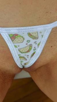 Kobe Lee - Micro Taco Thong Teasing
