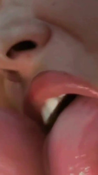 이탈리아 MILF 빅 매춘부 오르기