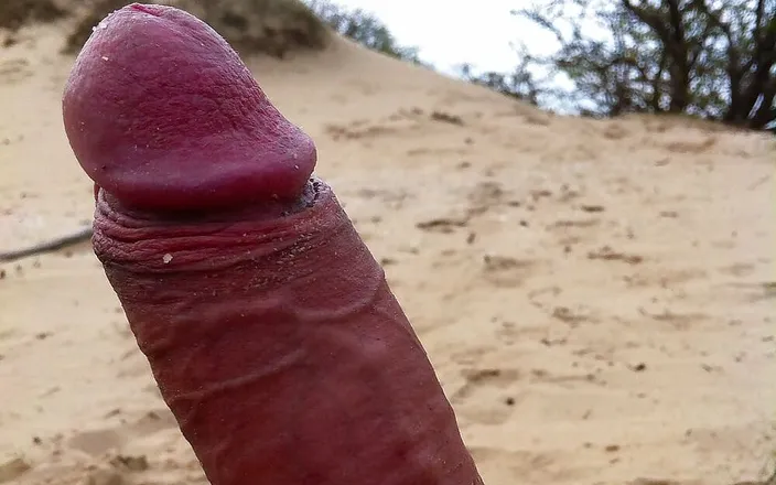 Jordy Big: Playing from soft to 23 cm hard dick