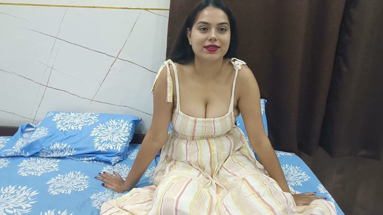 Hornycouple149: 和我继兄弟的鸡巴粗暴性爱非常适合sara分手后的湿润阴户
