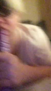 Bbwbootyful chupando garganta profunda mi consolador de 12 pulgadas