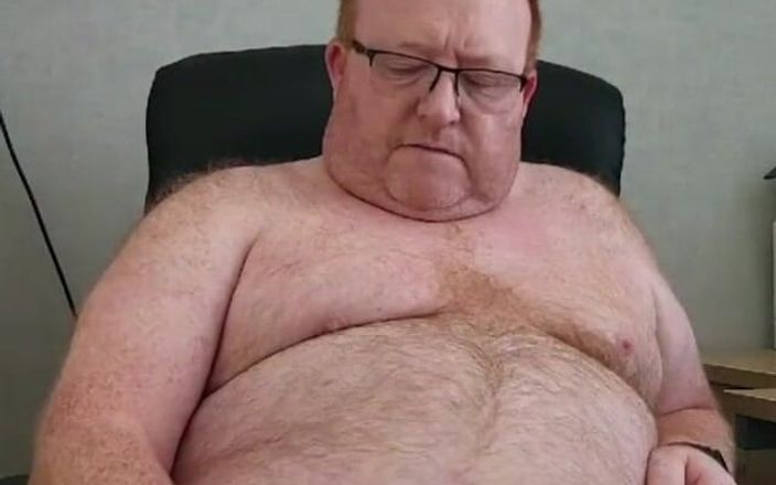 Daddysmudge: Wanks at Work and Cums Big Load