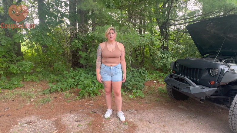 CoupleLove91783: Gestrande milf slikt een lading
