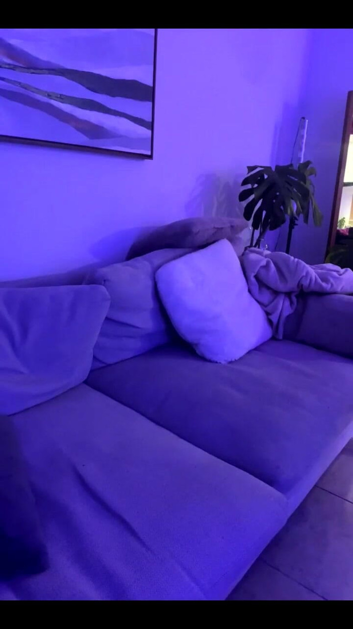 Dani Valentina: Live Stream với Dani Valentina