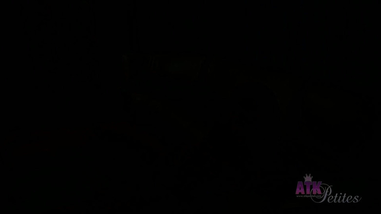 Classic ATK Petites: Eylem