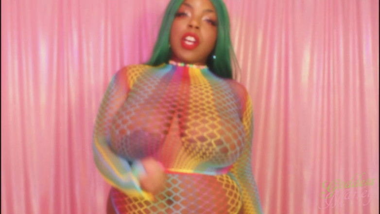 Goddess Marley: Rainbow tettona arrapata