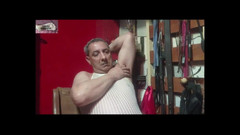 Casal Gresopio Male: Jose castell black si accarezza le ascelle 4
