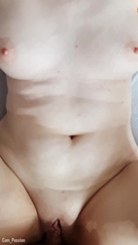Sex rapid sexy cu spermă pe burta mea sexy!