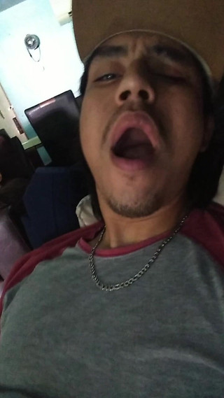 AlexAlejandro13: Pojďte na gauč se budete bavit