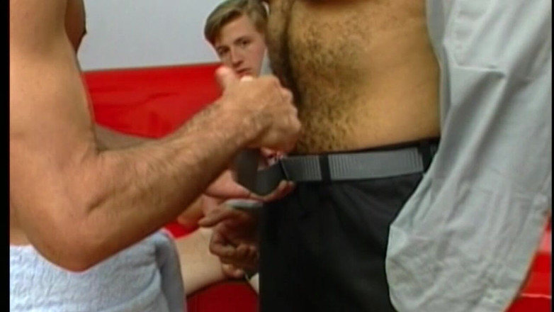 Boys boyz: Throbbing Cocks Stretch Gaping Ass in Wild Threesome