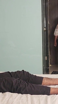 Sexy MILF lady Rajani Bhabh hardcore sex Desi Nesestříhaná
