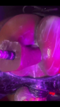 Yes Please Get in There