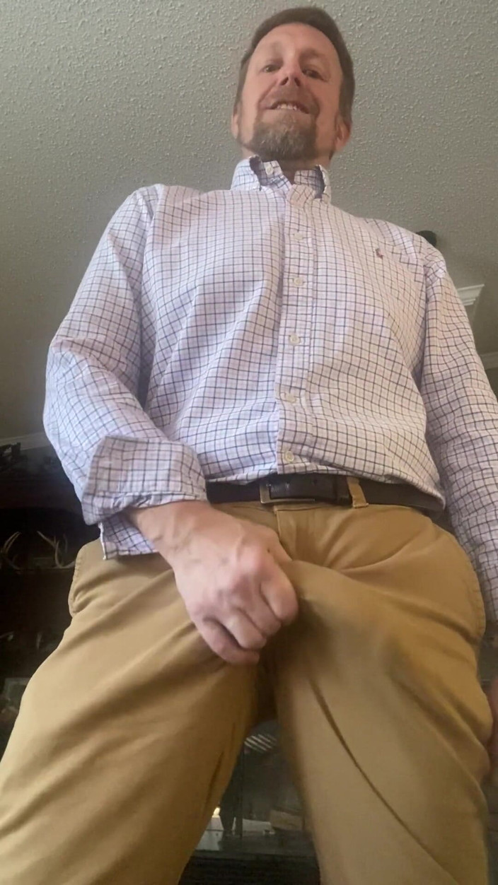 RealBigDill: Taťkové dívky chtějí velké tlusté ptáky