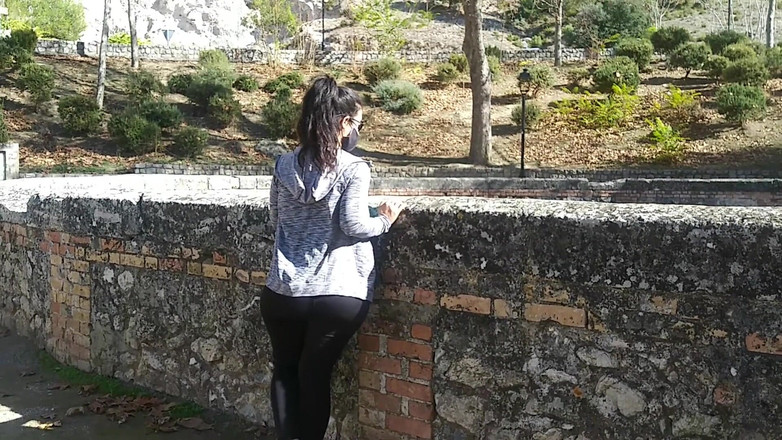 DragonGalaxy11: 見知らぬ人による森の屋外フェラチオ