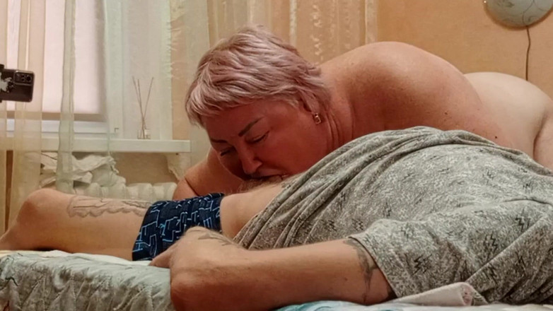 Zona901: Sání ptáka macecha miluje nejvíce ze všech