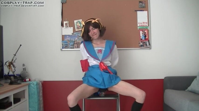 RosalinaxGirl: Crossdress cosplay Haruhi krzesło przyjemności