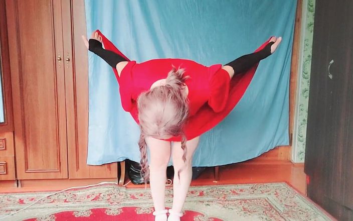 Kitty_Cross: En iyi eller serbest boşalma teklifi ladyboy boşalıyor