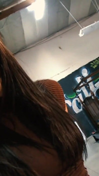Jayna Oso é uma garota oriental com tesão