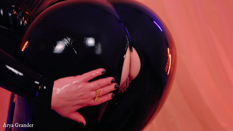 Arya Grander: Latexový gumový Fetiš Catsuit Zdarma Video Velký Zadek Škádlení a JOI...