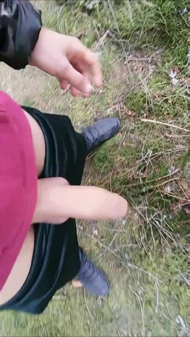 Idmir Sugary: Melancap cepat yang sengit di luar rumah semasa kawan-kawan berada...