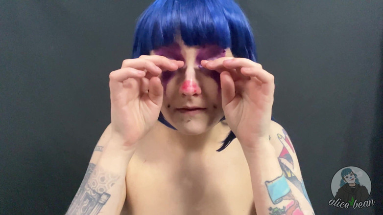 Alice Bean: Sneezy Adakah Miskin