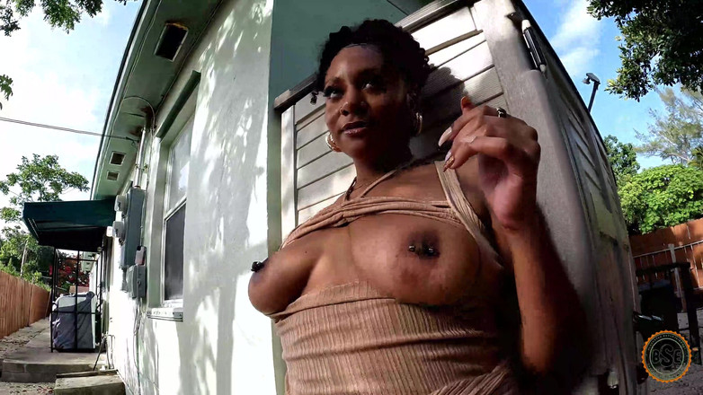 Blackstar xxx: Black Couple Got Caught Fucking Outside on Camera