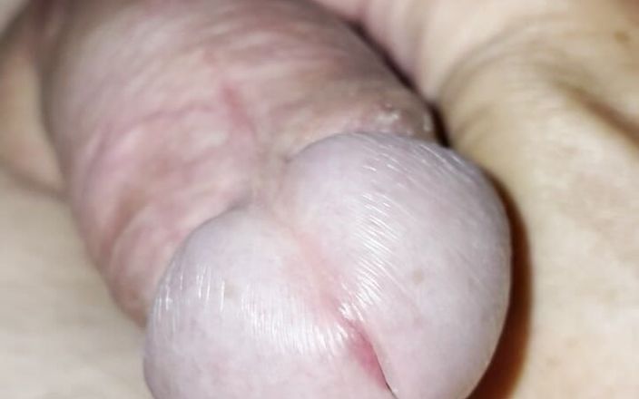 Mitchie: Het kleine geile spuitgat