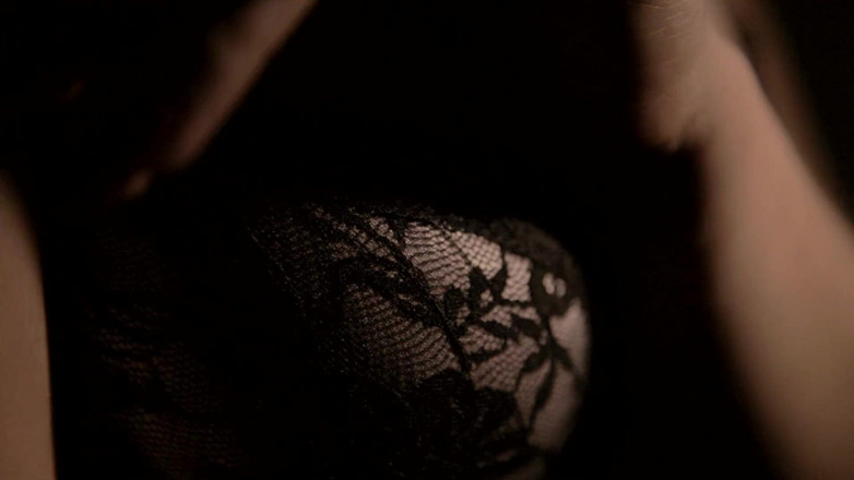 Erotic Tanya: मैं तुम्हारे लिए गुलाम हूँ