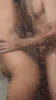 I Love to Fuck in the Shower and Bathe My Ass in Cum