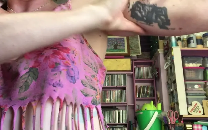 MistressWriggler: Looner Lap Dance. Rachel Wrigglers Brings You Her Own Unique...