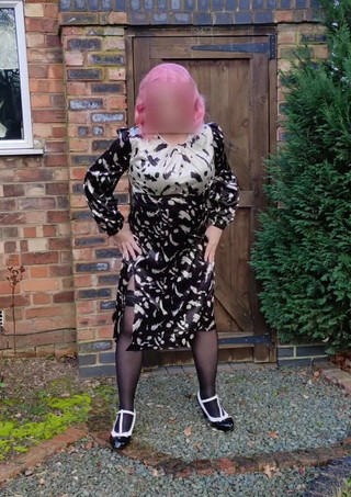 Sissy in satin: Crossdresser Outdoors in Sexy Satin Dress