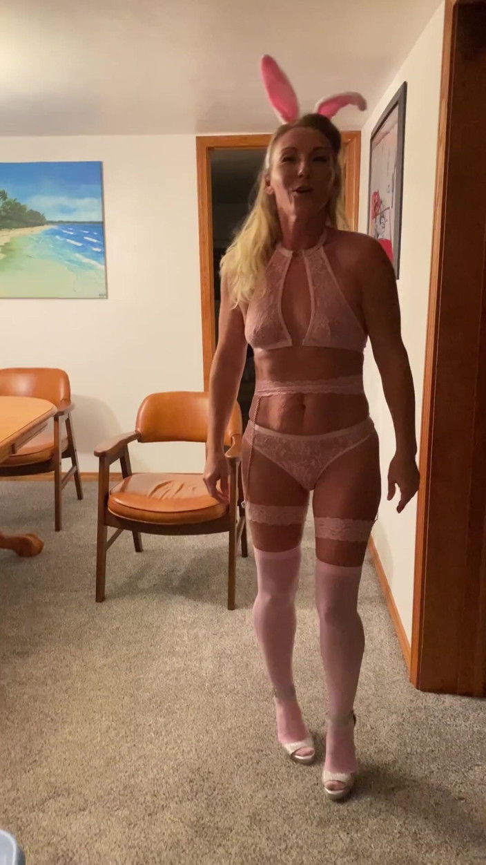 Farmers Wifey: Splendida, bionda, bomba, coniglietto, gola profonda grande cazzo