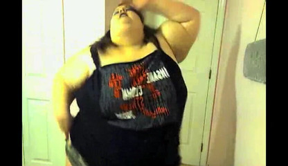 Kitty Delgato: Membawanya kembali ke sekolah tua