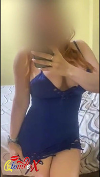 Cô bé Colombia của tôi trêu chọc cơ thể của cô ấy trước gương - âm hộ & vú ra
