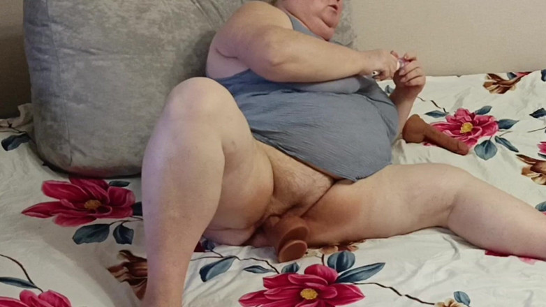 Zona901: La vicina si masturba dopo il lavoro