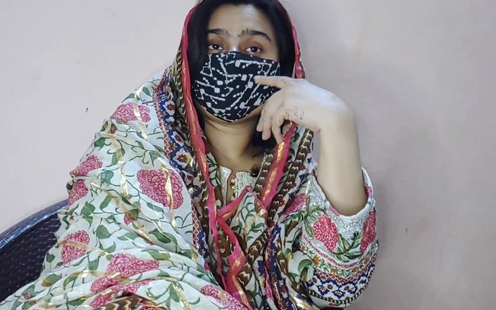 Faryal: Bari baji ne di chote bhai apni Chut-klare Hindi-Unterhaltung