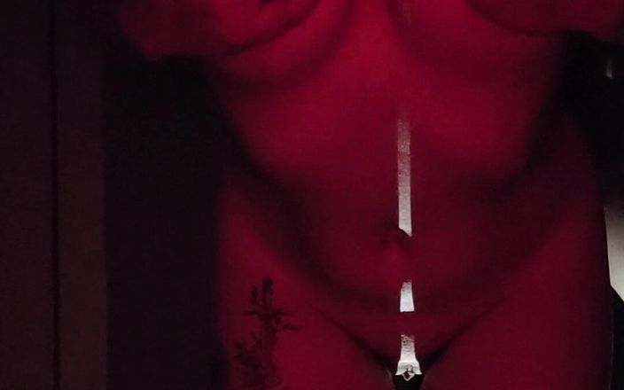 XieXie: 헨타이 스타일의 딜도, 내가 사정할 때까지 내 자신을 따먹어