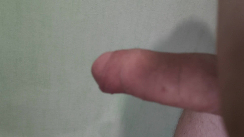 Auff: Chico masturbándose polla