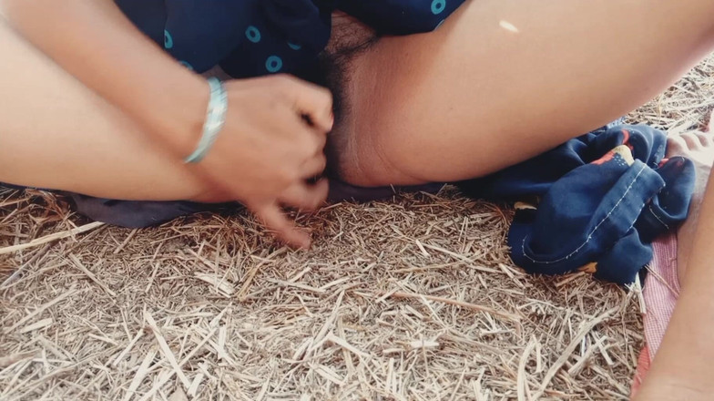 Treblsex: Bhabhi Savita di Padang