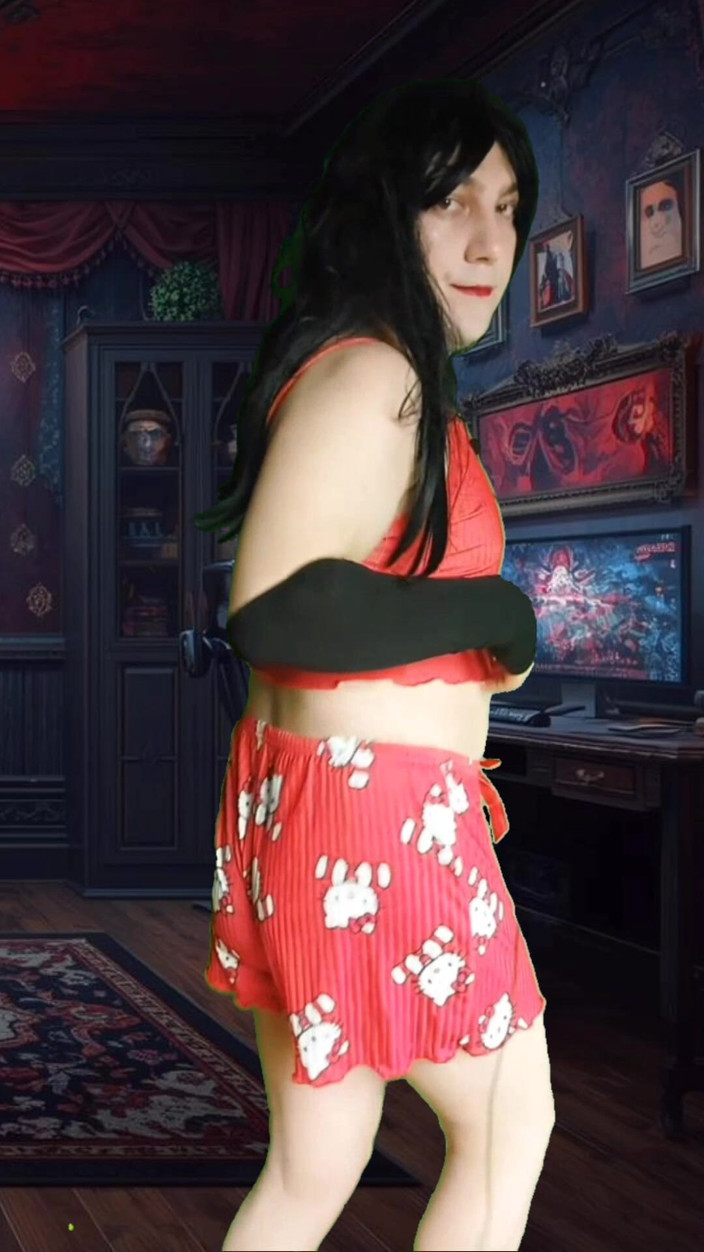 Kitty_Cross: White Feminine Pretty Sissy in Sweet Shorts Booty Dance