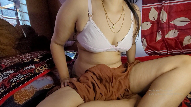 Tasnim Zara: Indyjscy mężczyźni jak desi wirusowa samotna dziewczyna z owłosioną cipką...