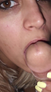 Deep Throat Under the Sheets